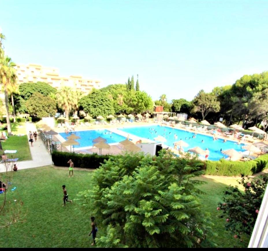 Iris Vistas Sea & Sun Benalmadena Apartman Kültér fotó