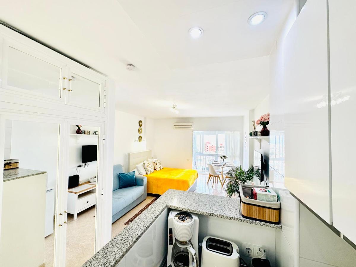 Iris Vistas Sea & Sun Benalmadena Apartman Kültér fotó